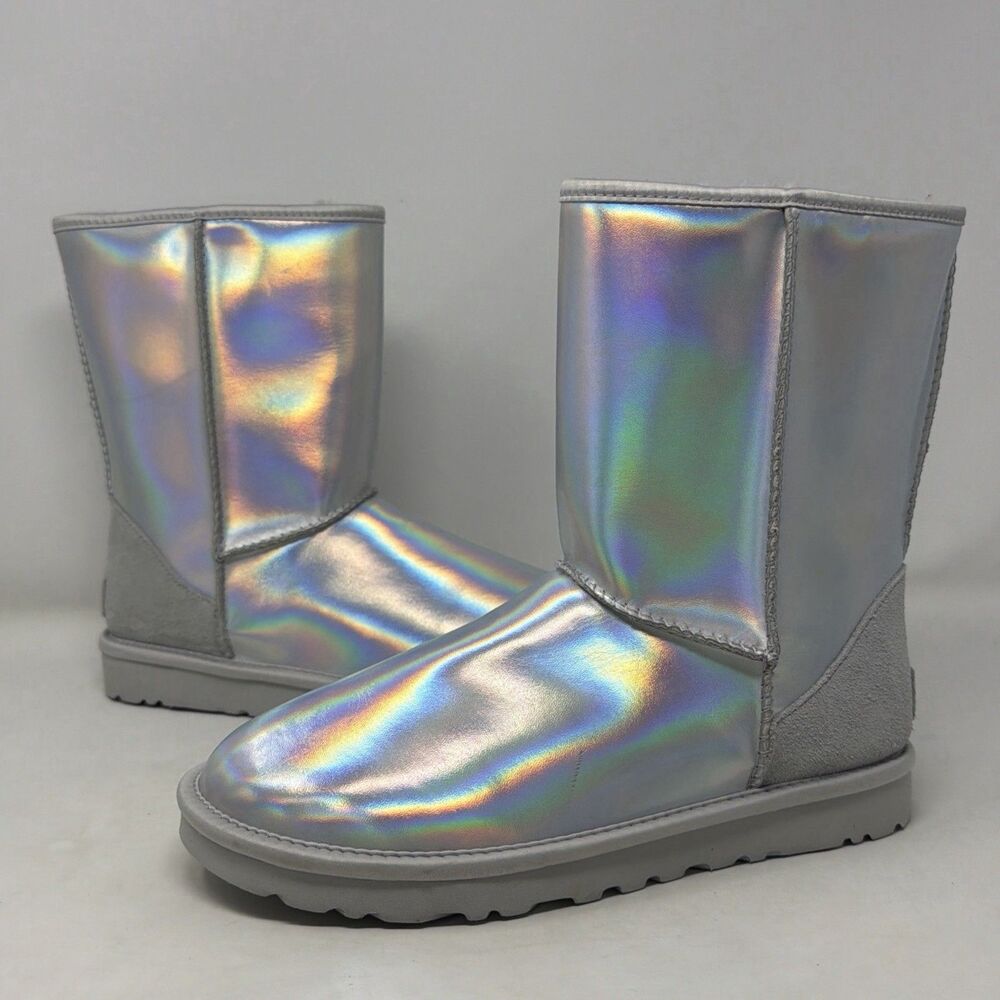 UGG Classic Short II Holographic Iridescent Silver Womens 8 Boots 11153610